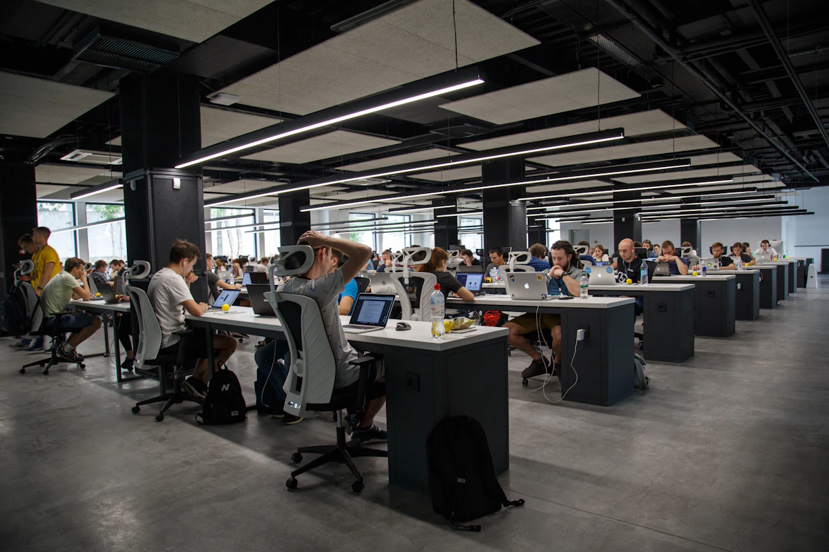 Executive Search IT & Technologie – Fach- und Führungskräfte Tech